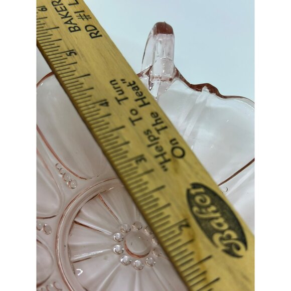 VTG Anchor Hocking Pink DEPRESSION Glass HEART Shaped Bowl Oyster Pearl Pattern - Picture 6 of 6